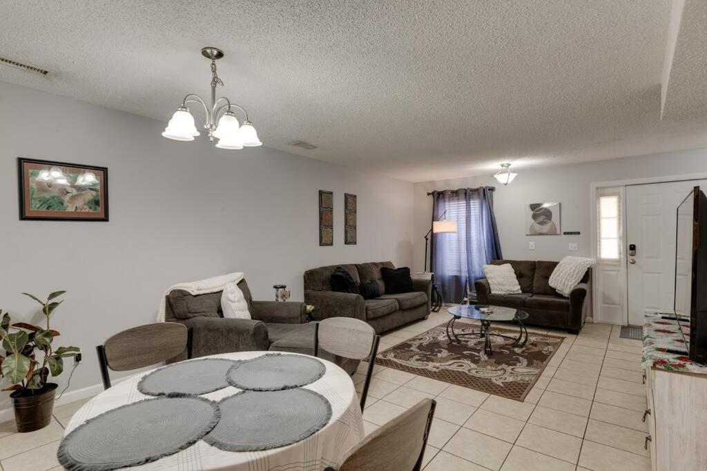 Lovely 2 Bdr Condo With Balcony 2M To Broadway Nashville Extérieur photo